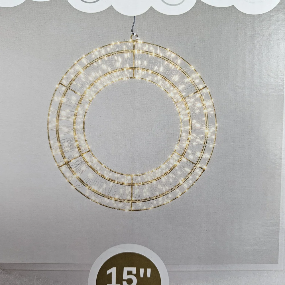 Wondershop Twinkling LED Dewdrop Wreath - Silver and White